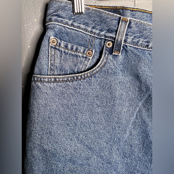 Vintage Levis Shorts Women's 16 Regular Red Tab Denim Mom Jeans Y2K 2000 - Picture 3 of 9